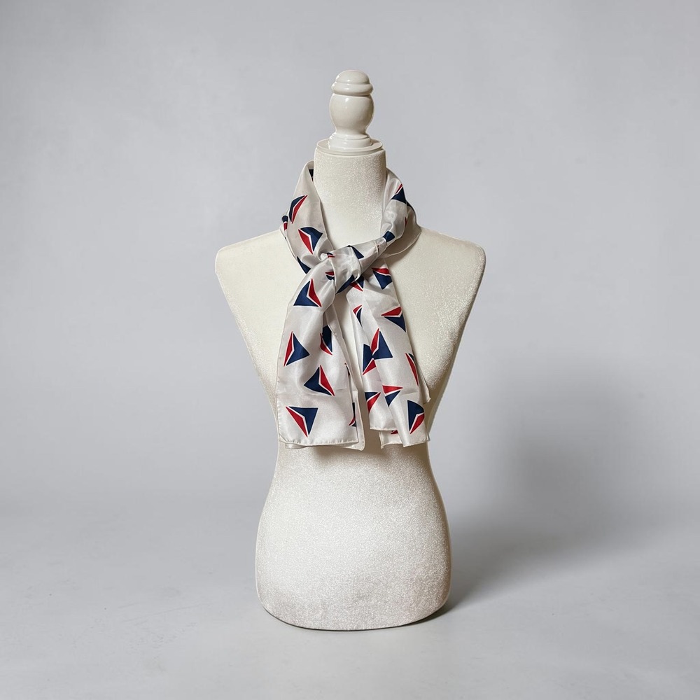 Delta Air Lines '73 Classic Widget Scarf Flight Attendant Airlines MCM Retro